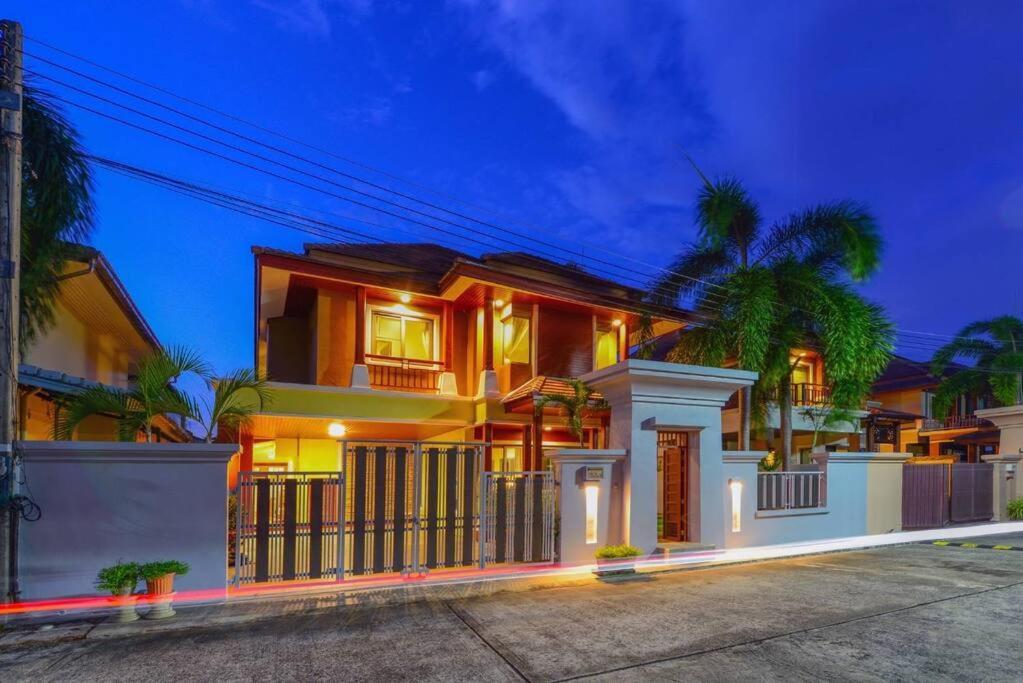 74 Patong Villa Walk To Bangla Rd In 10Min 3 Room Cozy Modern Style Dış mekan fotoğraf