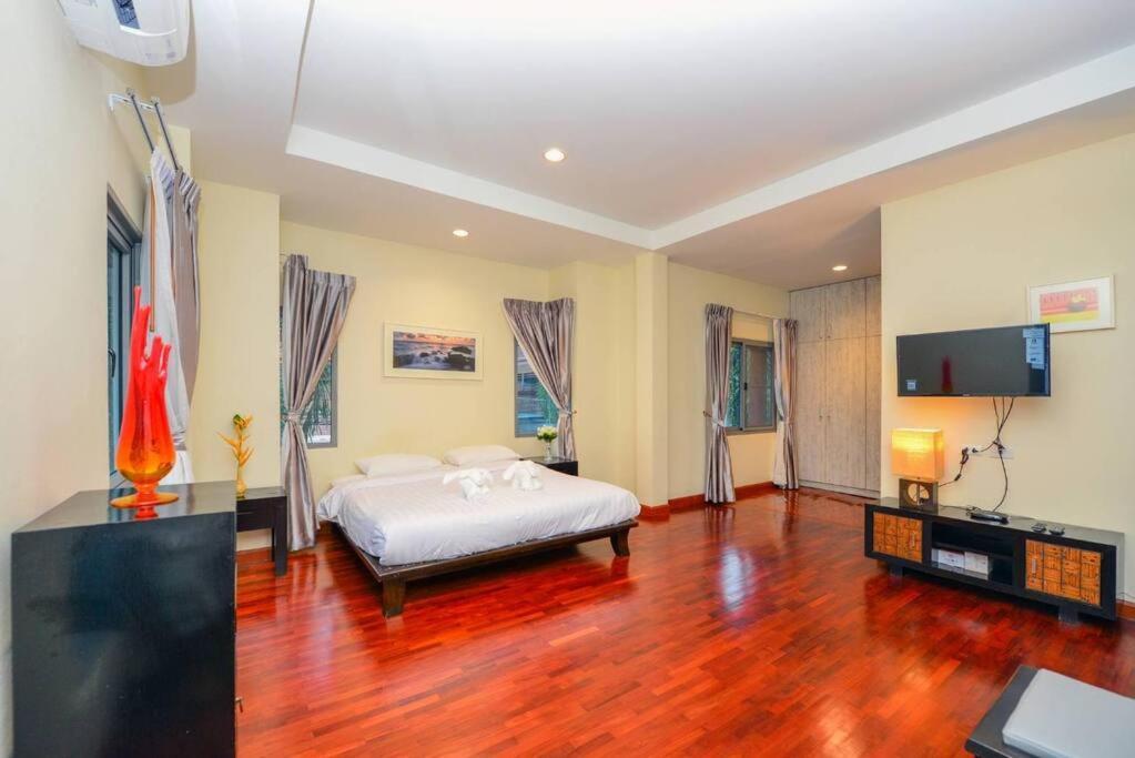 74 Patong Villa Walk To Bangla Rd In 10Min 3 Room Cozy Modern Style Dış mekan fotoğraf